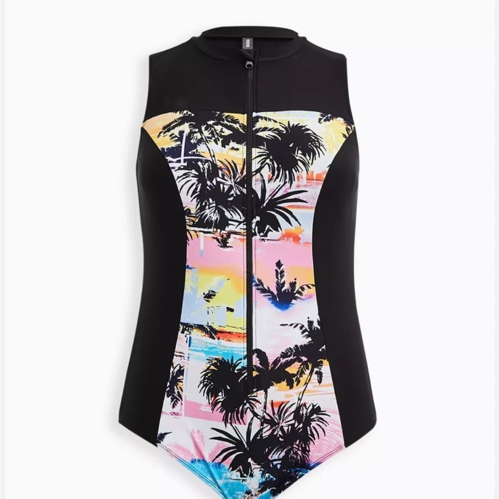 Torrid Active Sleeveless Rashguard One Piece Swimsuit Black.